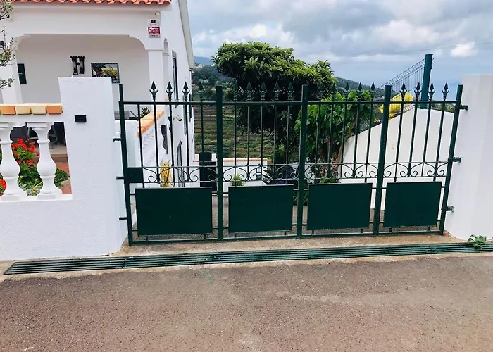 House In Casa vacanze Caniço